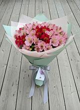 Букет цветов из:  Альстромерии в Рощино Челябинская область