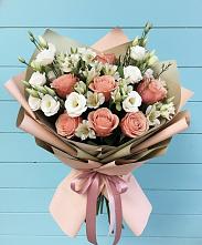 Букет цветов из:  Розы, Альстромерии и Лизиантусы в Рощино Челябинская область