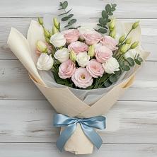 Букет цветов из:  Лизиантусы в Рощино Челябинская область