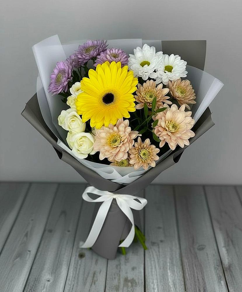 Букет цветов из: Розы, Герберы и Хризантемы в Рощино Челябинская область