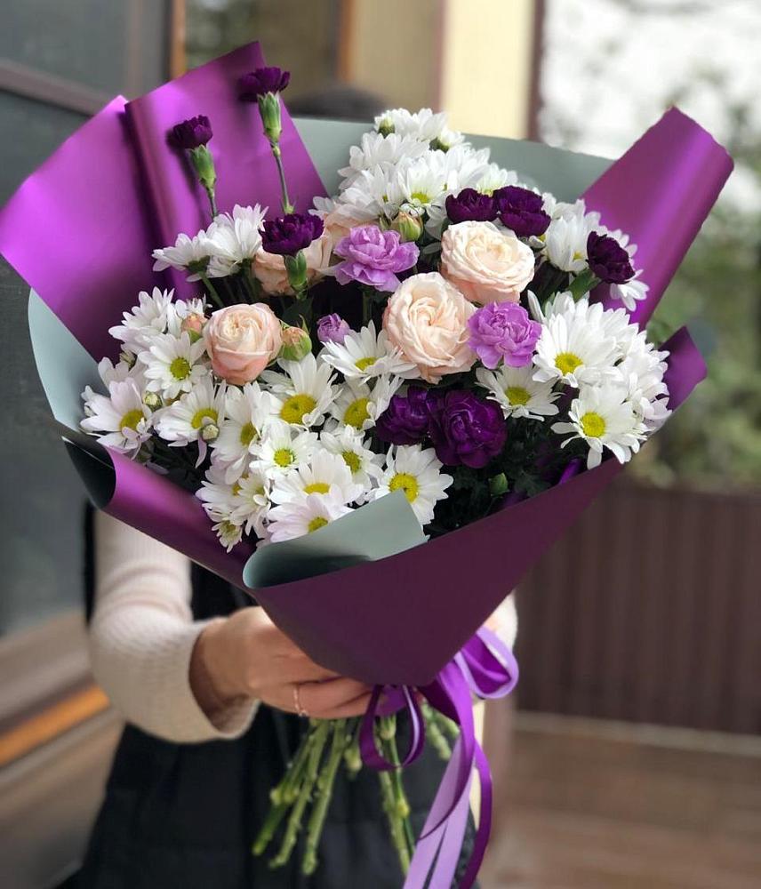 Букет цветов из: Хризантемы, Гвоздики и Розы в Рощино Челябинская область