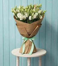 Букет цветов из:  Лизиантусы в Рощино Челябинская область