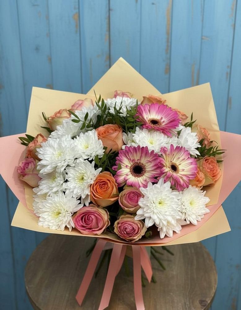 Букет цветов из: Розы, Герберы и Хризантемы в Рощино Челябинская область