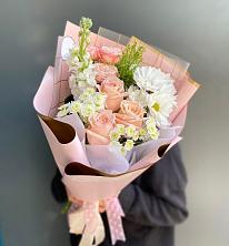 Букет цветов из:  Хризантемы и Розы в Рощино Челябинская область