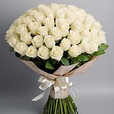 Букет 101 беля роза Белоснежка в Рощино Челябинская область