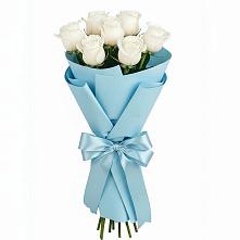 Букет 7 белых роз Проуд в Рощино Челябинская область