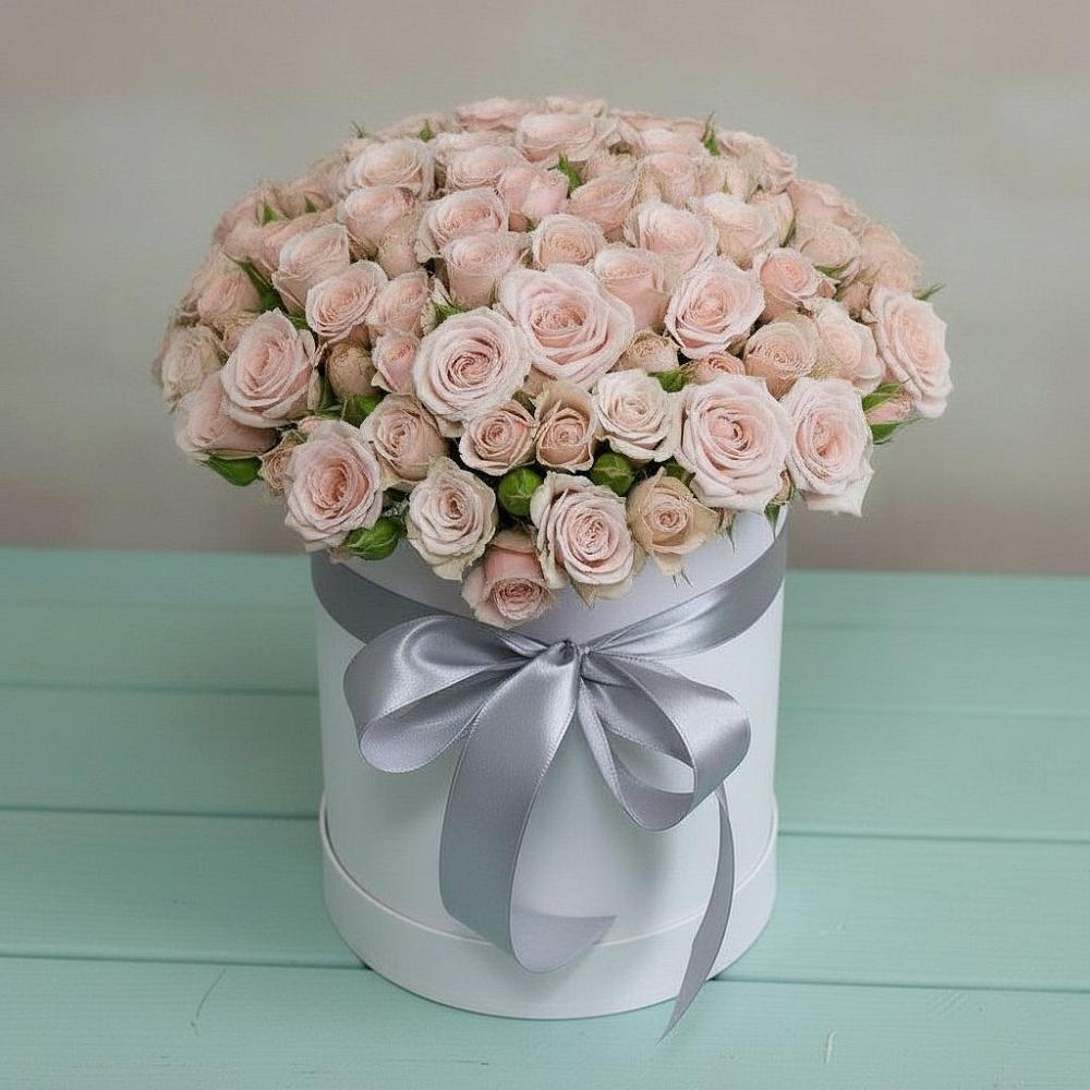 Цветочная композиция из Розы в шляпной коробке в Рощино Челябинская область